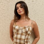 TOP VIKTORIA CAMELL