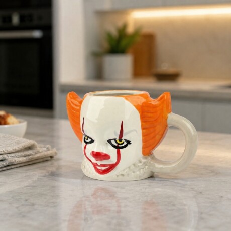 TAZA CON DISEÑO DE PAYASO TAZA CON DISEÑO DE PAYASO