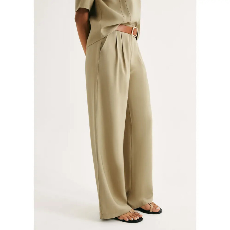 CALCA FEM ROXO MEDIO