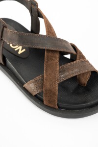 Sandalias De Cuero Tiras Cruzadas Chocolate