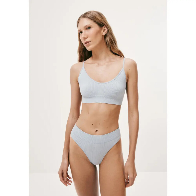 SUTIA FEM AZUL CLARO