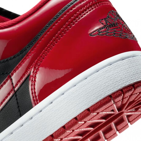 NIKE AIR JORDAN 1 LOW White/Black/Red