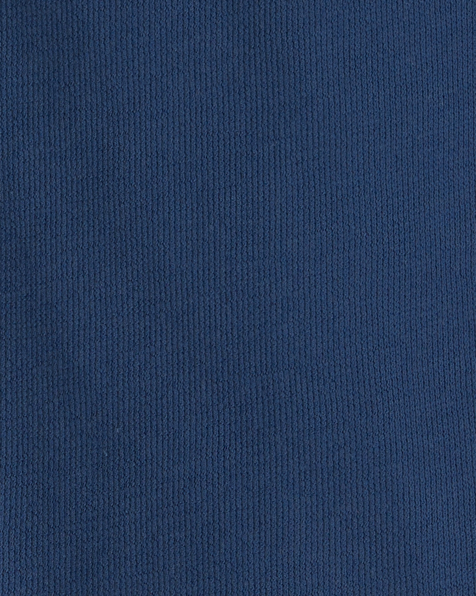 Set dos piezas de algodón, short y remera, azul marino, auto bordado. Talles 2-5T Sin color