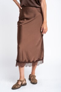 Falda Midi Satinada Chocolate