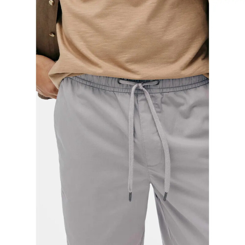 BERMUDA MASC CINZA CLARO