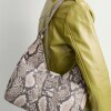 Bolso Signature en cuero snake Taupe