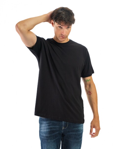 Remera Algodón Cuello Redondo Negro