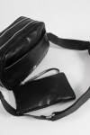 Cartera de hombro con cierres negro