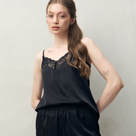 SHORT MARGARITA Negro