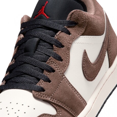 Championes Nike Air Jordan 1 Low Brown