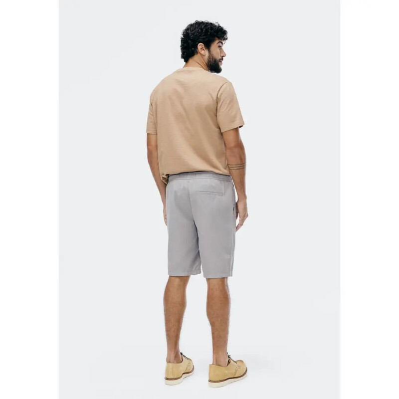 BERMUDA MASC CINZA CLARO