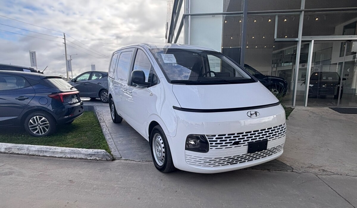 Hyundai H1 Staria 2.2 Diesel Furgon - 2024 Hyundai H1 Staria 2.2 Diesel Furgon - 2024