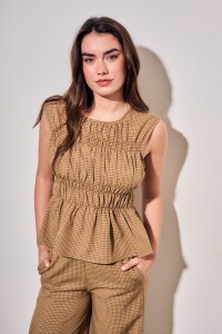 Blusa Fruncida Marron