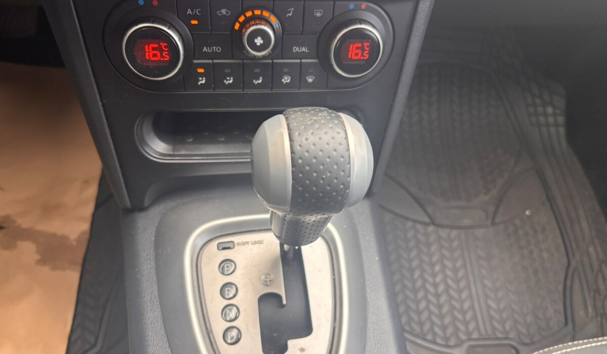 Nissan Qashqai Extra full Advance AT - 2013 Nissan Qashqai Extra full Advance AT - 2013