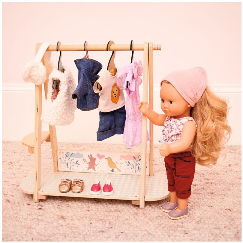 Perchero grande y 3 perchas para ropa muñeca Pomea Djeco Perchero grande y 3 perchas para ropa muñeca Pomea Djeco