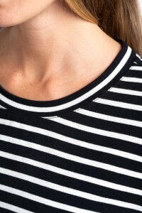 Remera Rayada Algodón Elastano Negro