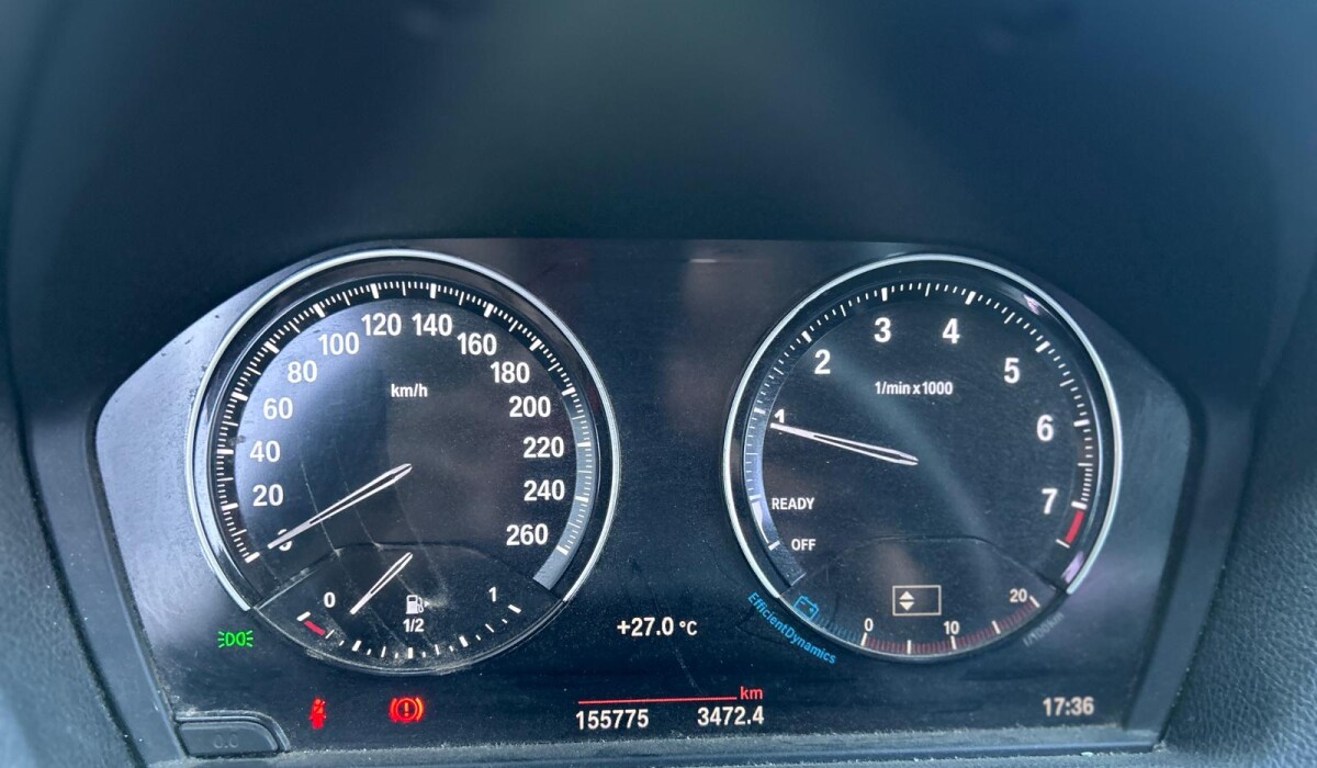 BMW 118i 1.5 MT - 2019 BMW 118i 1.5 MT - 2019