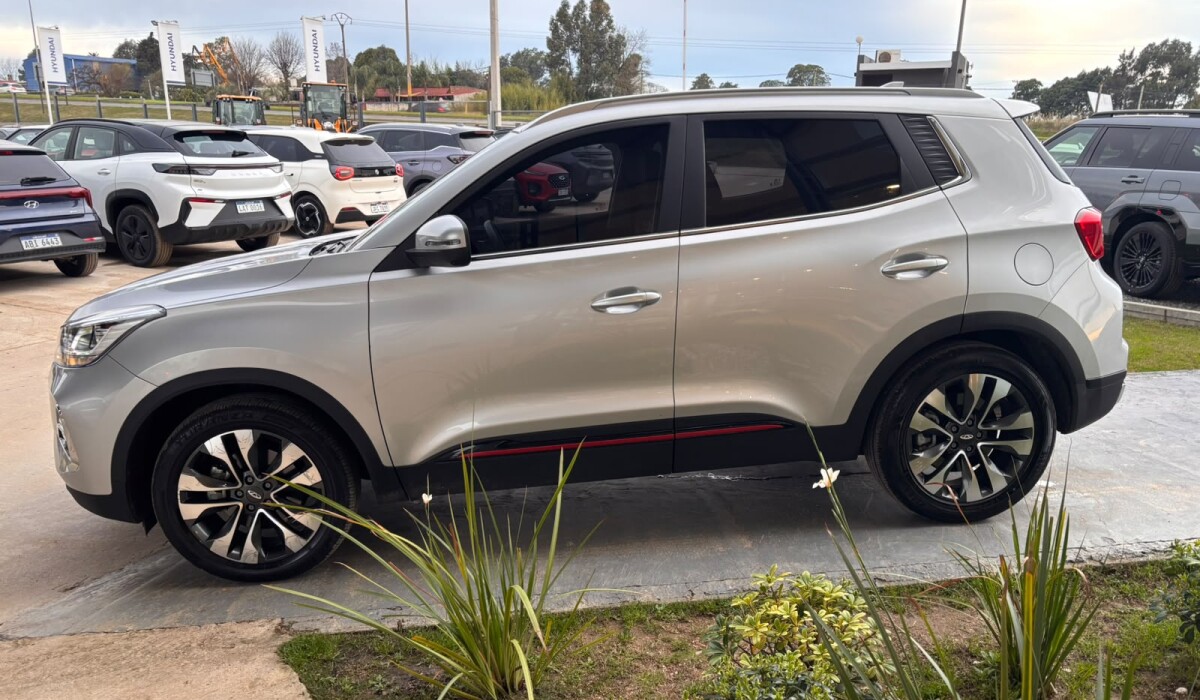 Chery Tiggo 4 MHEV Luxury - 2024 Chery Tiggo 4 MHEV Luxury - 2024