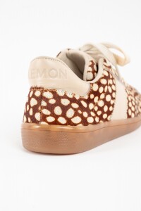 Zapatilla Pelo Animal Print Deer Ocre