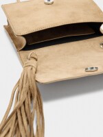 Bolso Bandolera Con Tachuelas Y Flecos camel
