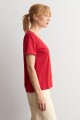 Remera escote en V rojo