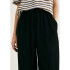 CALCA FEM PRETO ESCURO