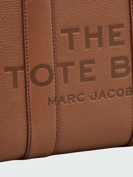 MARC JACOBS - THE LEATHER SMALL TOTE BAG 212