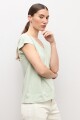 Remera escote V con vainillas verde pastel