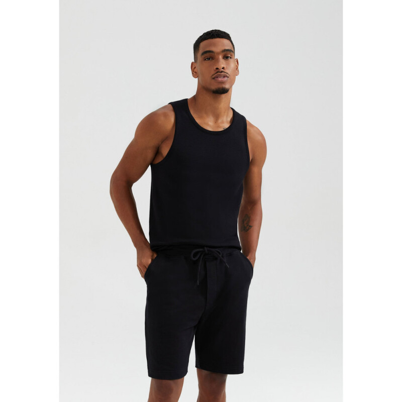 BERMUDA MASC PRETO ESCURO