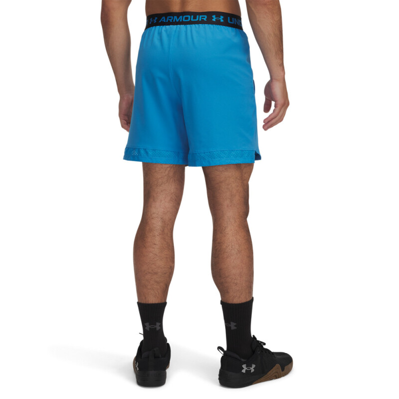 UA Vanish Woven 6in Shorts-RED BLU-452