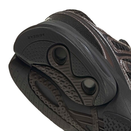 Championes adidas Adistar Control Black
