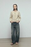 Cardigan con multi botones y pespuntes crudo