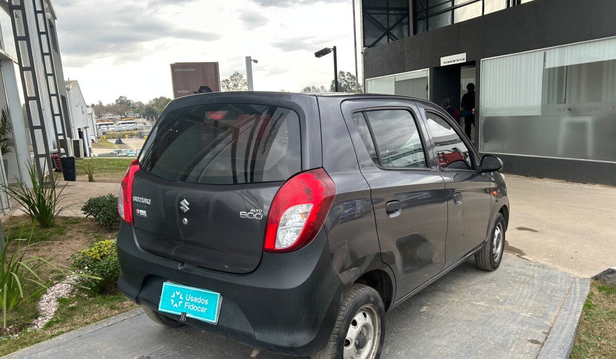 Suzuki Alto 800 GA - 2014 Suzuki Alto 800 GA - 2014