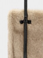 Bolso Tote Efecto Pelo crudo