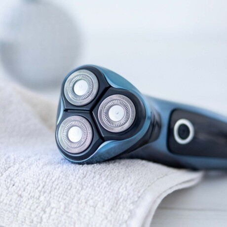 AFEITADORA NEGRO INALÁMBRICA AR3050