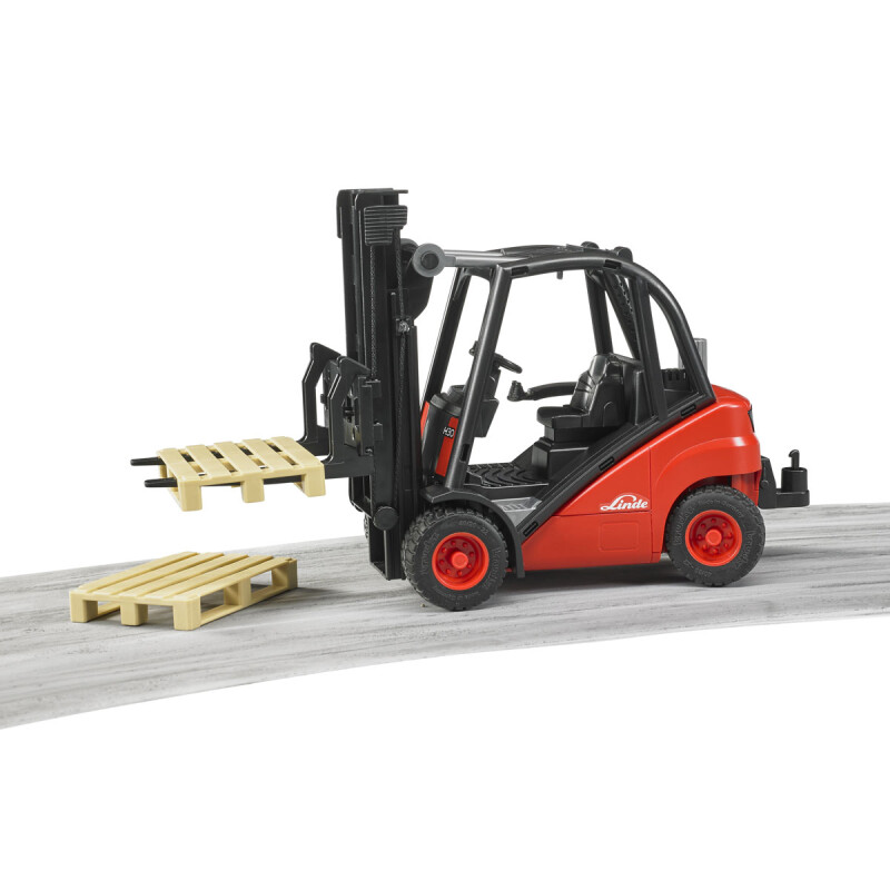 Auto elevadora H30D Linde con acoplamiento de remolque Bruder Auto elevadora H30D Linde con acoplamiento de remolque Bruder