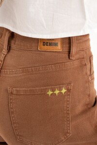 Jean Recto Lavado Chocolate