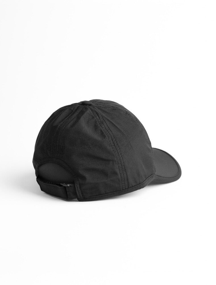 Gorro Dry Fit con Visera Negro