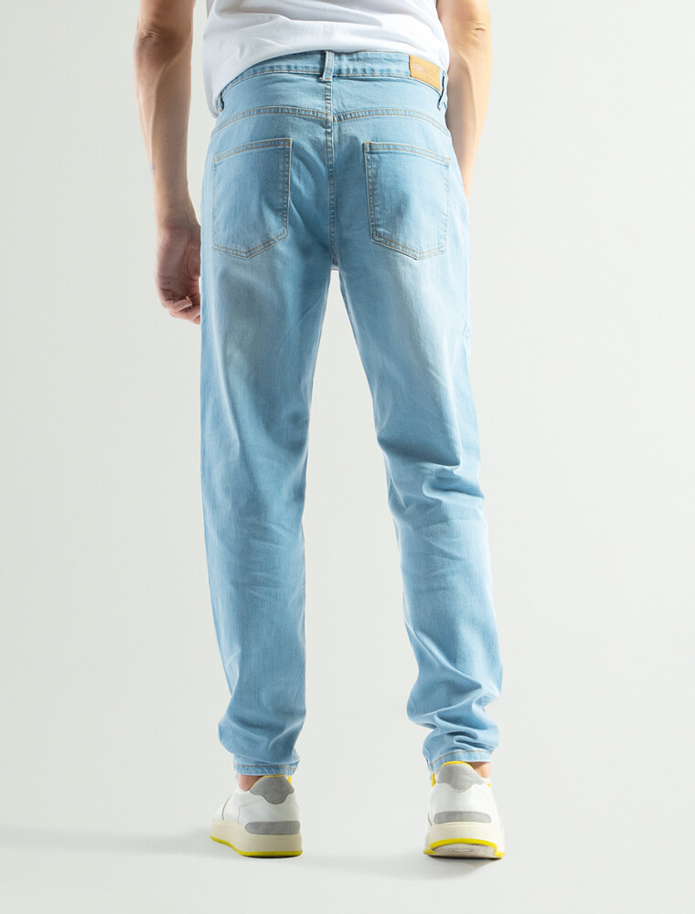 Jean Forum Slim Fit Largo 32 Celeste