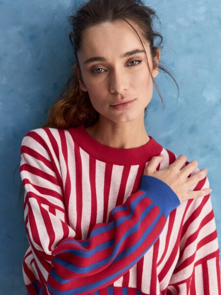 BUZO ALLIE CIRCUS ROJO