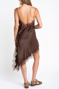 Vestido Midi Satinado Con Encaje Chocolate