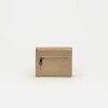 Billetera The Circle en cuero graneado Taupe