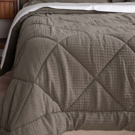 SET DE ACOLCHADO KING POLIESTER VERDE GOFRE VERDE MUSGO