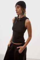 Lauiu Black