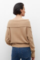 Sweater escote bardot beige
