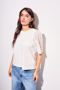 Remera Algodón Peinado Y Calados Nacar