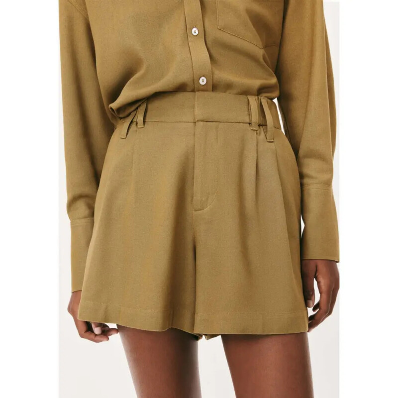 SHORTS FEM CARAMELO ESCURO