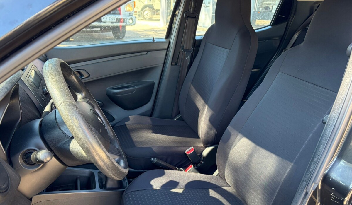 Renault Kwid Life - 2020 Renault Kwid Life - 2020