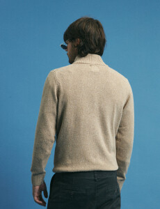 470421 REMERA HARRY Beige