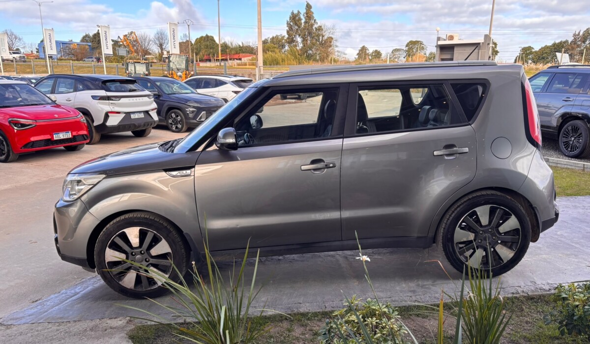 Kia Soul 1.6. AT EX - 2015 Kia Soul 1.6. AT EX - 2015